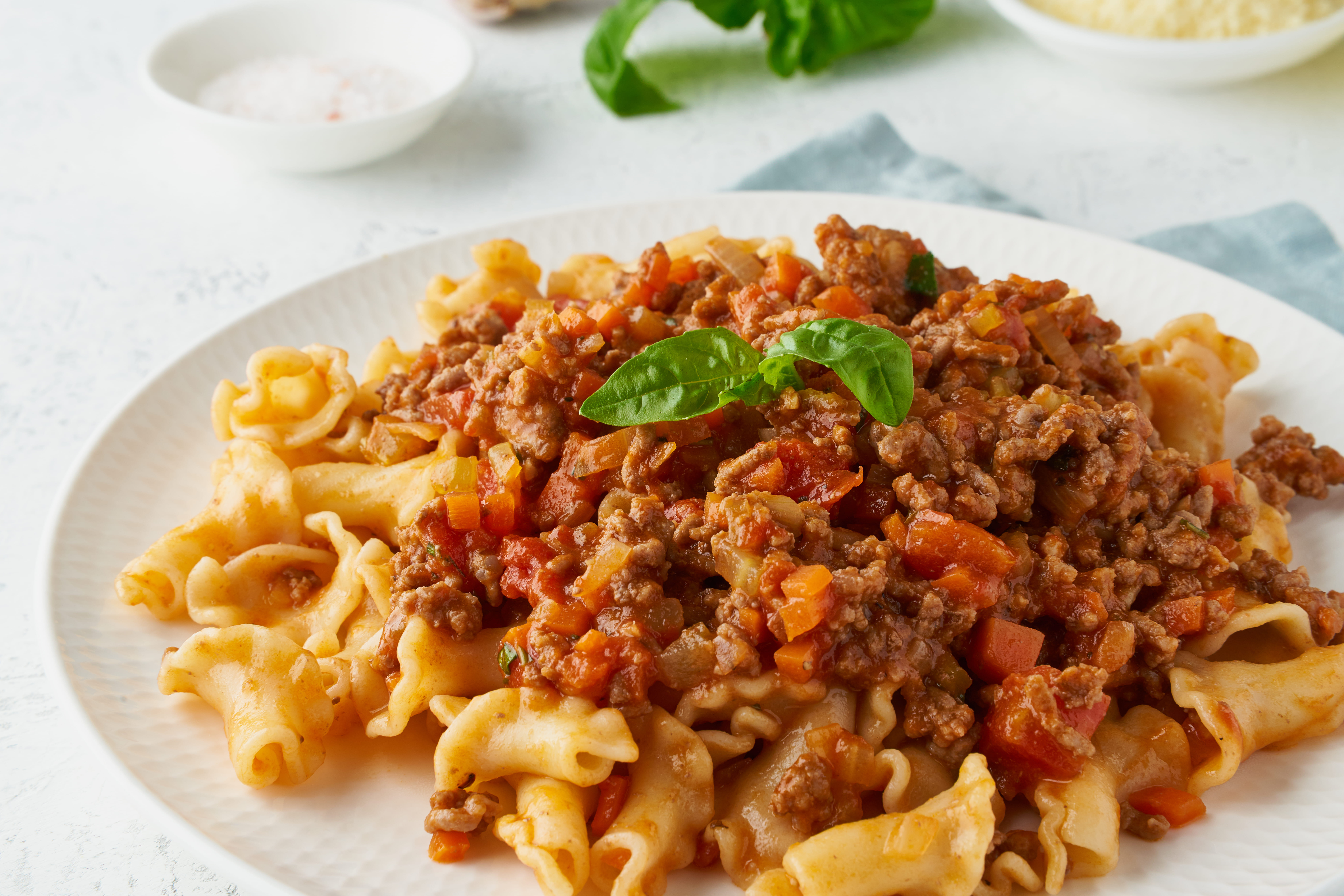 ragù alla bolognese typical italian dish